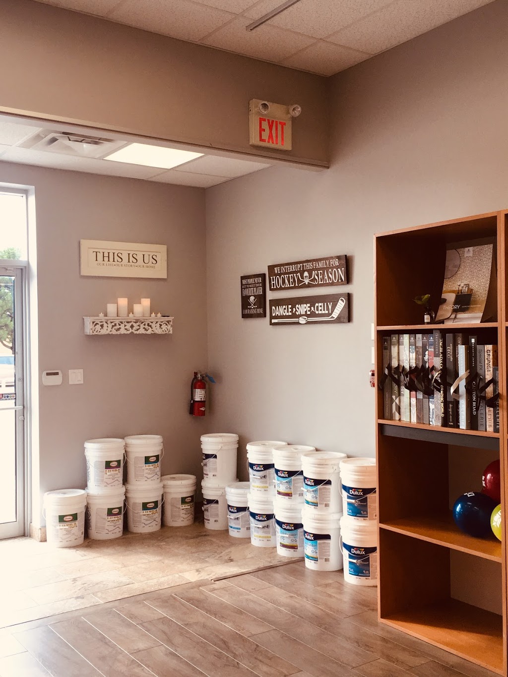 Dulux Paints | 4673 Ontario St, Beamsville, ON L0R 1B5, Canada | Phone: (905) 563-9610