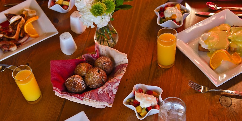 The Prairie Creek Inn | Rocky Mountain House, AB T4T 2A2, Canada | Phone: (403) 844-2672