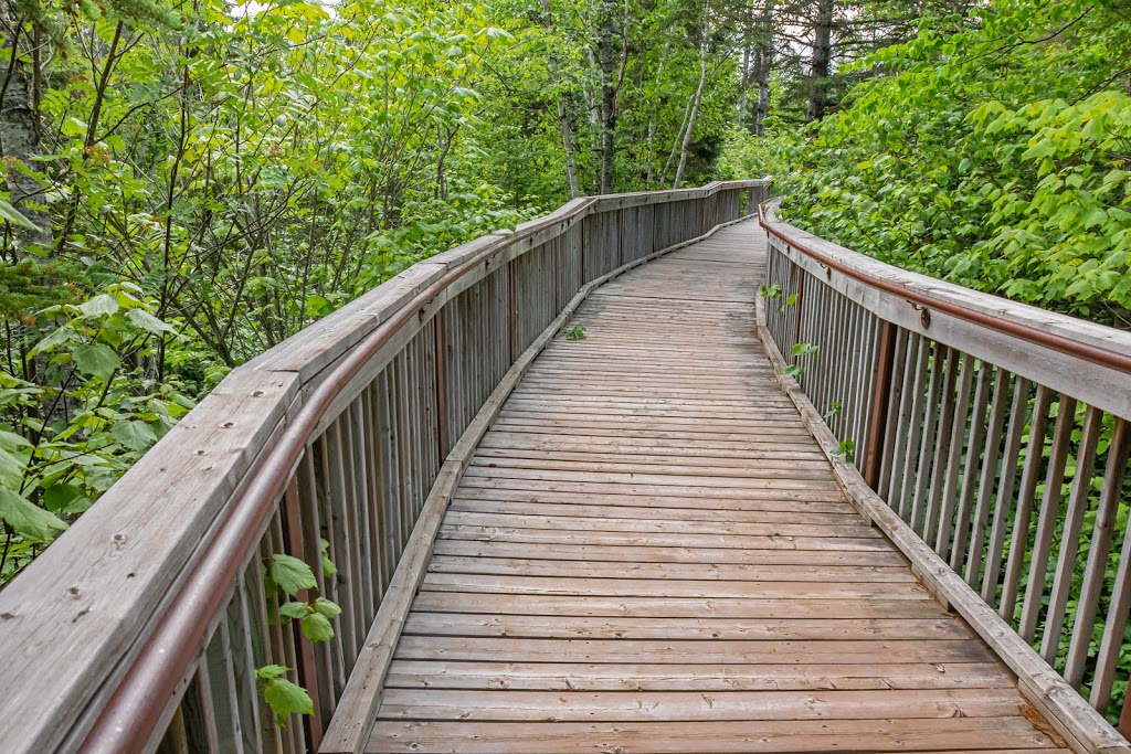 Ouimet Canyon Provincial Park | Greenwich Lake Rd, Pass Lake, ON P0T 2M0, Canada | Phone: (807) 977-2526