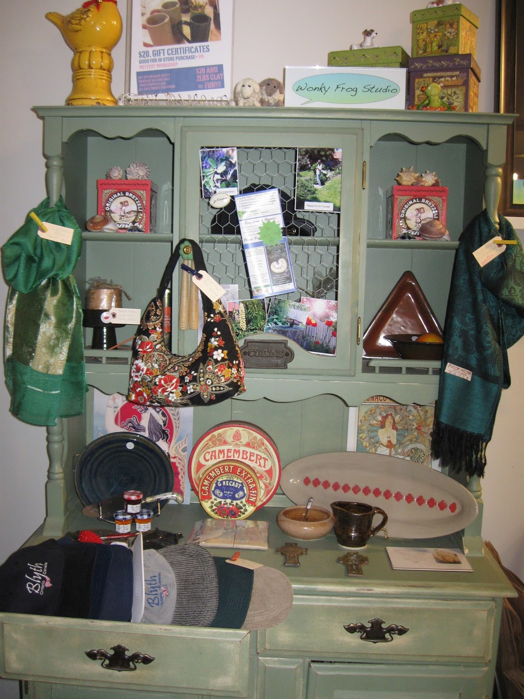 Wonky Frog Studio | On Queen Street at corner of, 197 Westmoreland St, Blyth, ON N0M 1H0, Canada | Phone: (519) 440-2717