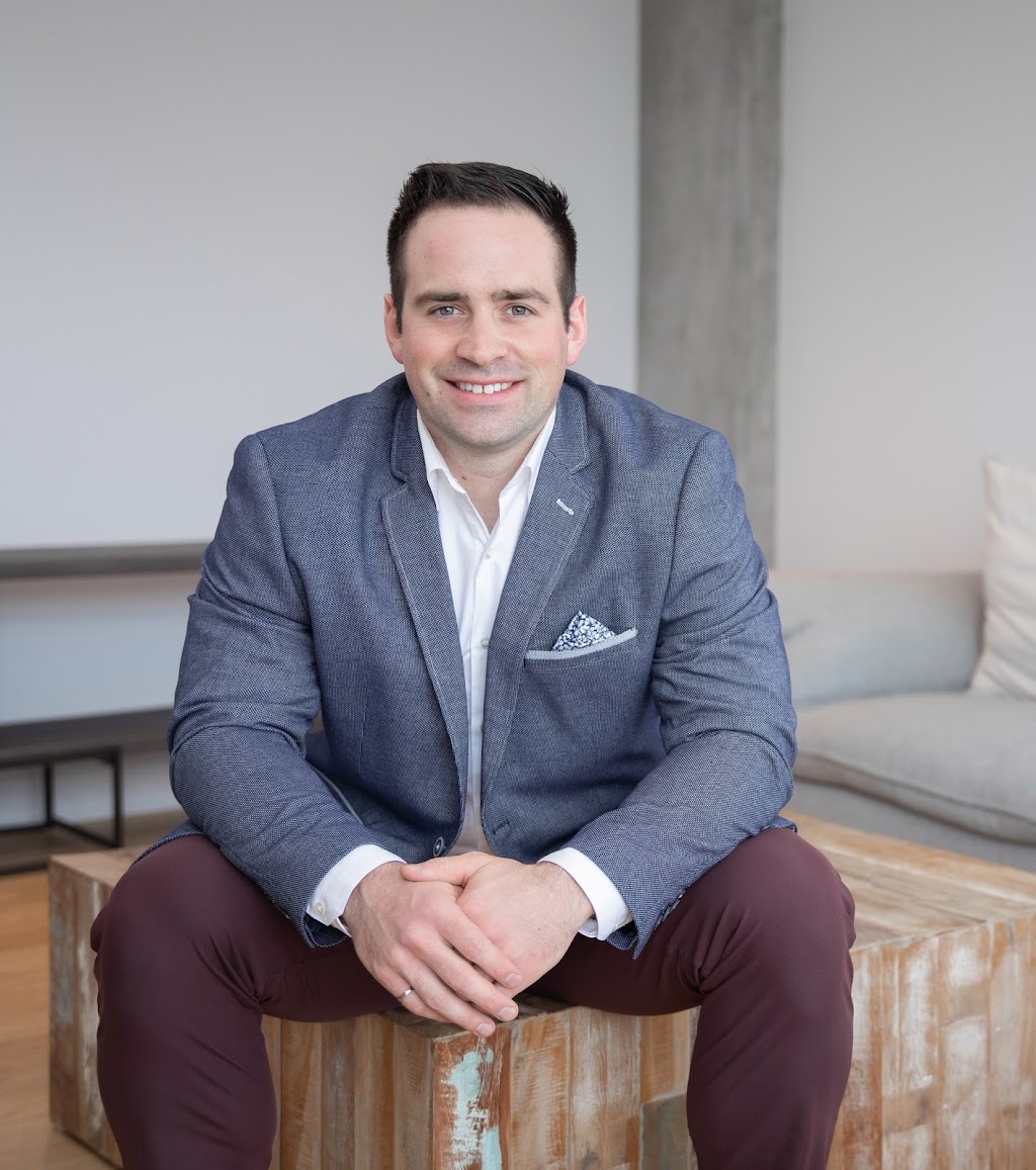 Nicolas Ouimet Expert du prêt | 17390 Rue Victor Bureau 202, Mirabel, QC J7J 1A7, Canada | Phone: (514) 892-2743