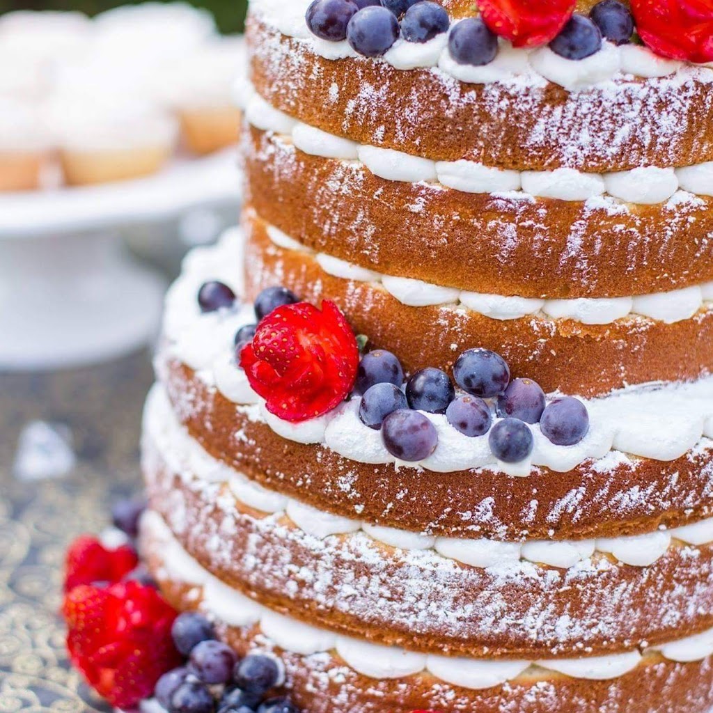 MJ Cakery | 2964 Trethewey St, Abbotsford, BC V2T 6P4, Canada | Phone: (778) 549-8208