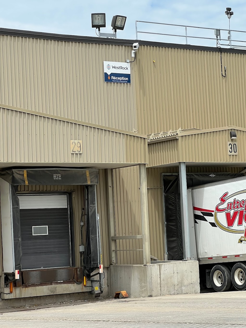 Westrock | 285 Rue St Louis, Warwick, QC J0A 1M0, Canada | Phone: (819) 358-3100