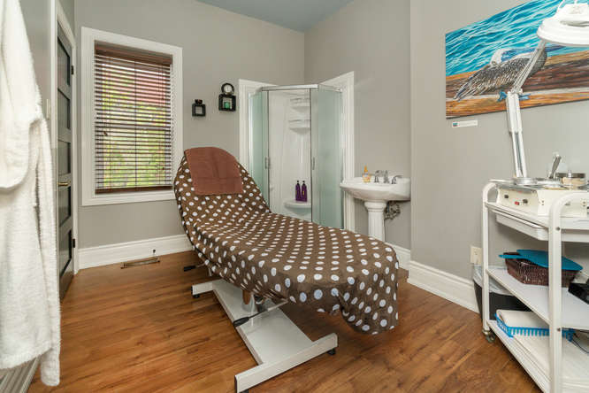 Smooth Solutions Spa & Laser Clinic | 129 Mill St E, Acton, ON L7J 1H9, Canada | Phone: (519) 853-4772