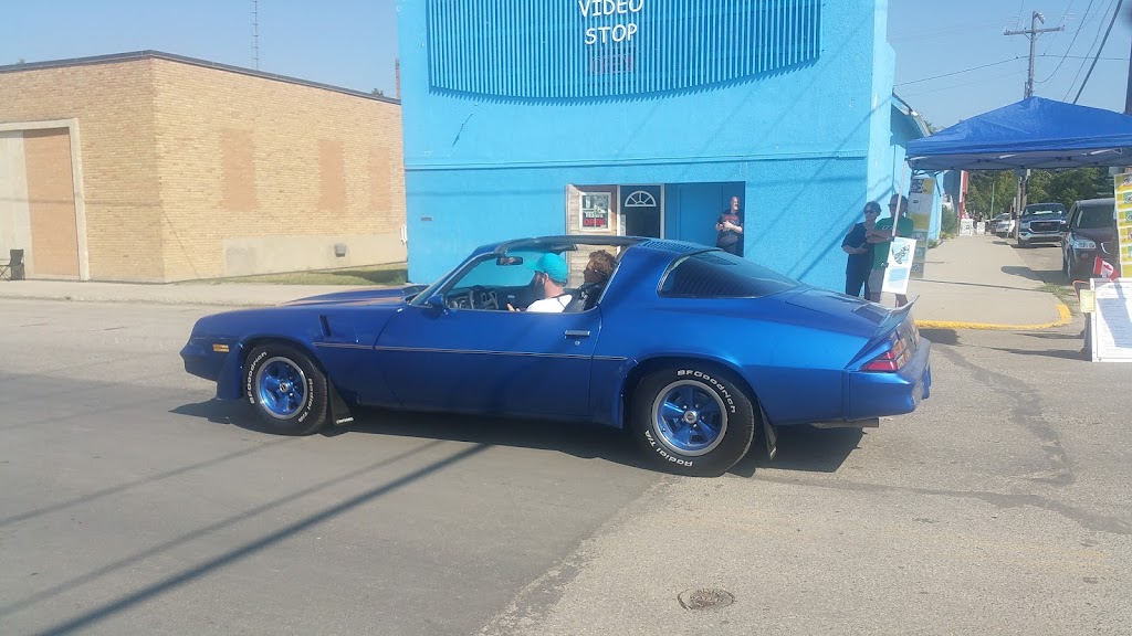 Video Stop Watrous | 300 Main St, Watrous, SK S0K 4T0, Canada | Phone: (306) 419-9375