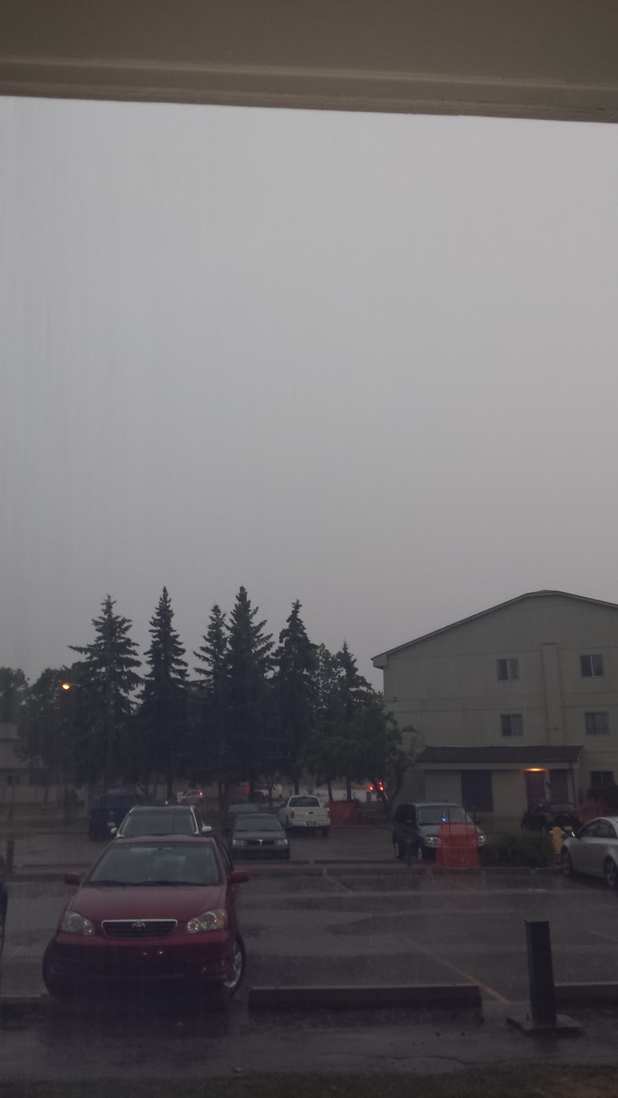 Hermitage Village Apartments | 1174 Hooke Rd NW, Edmonton, AB T5A 4A4, Canada | Phone: (780) 478-7477