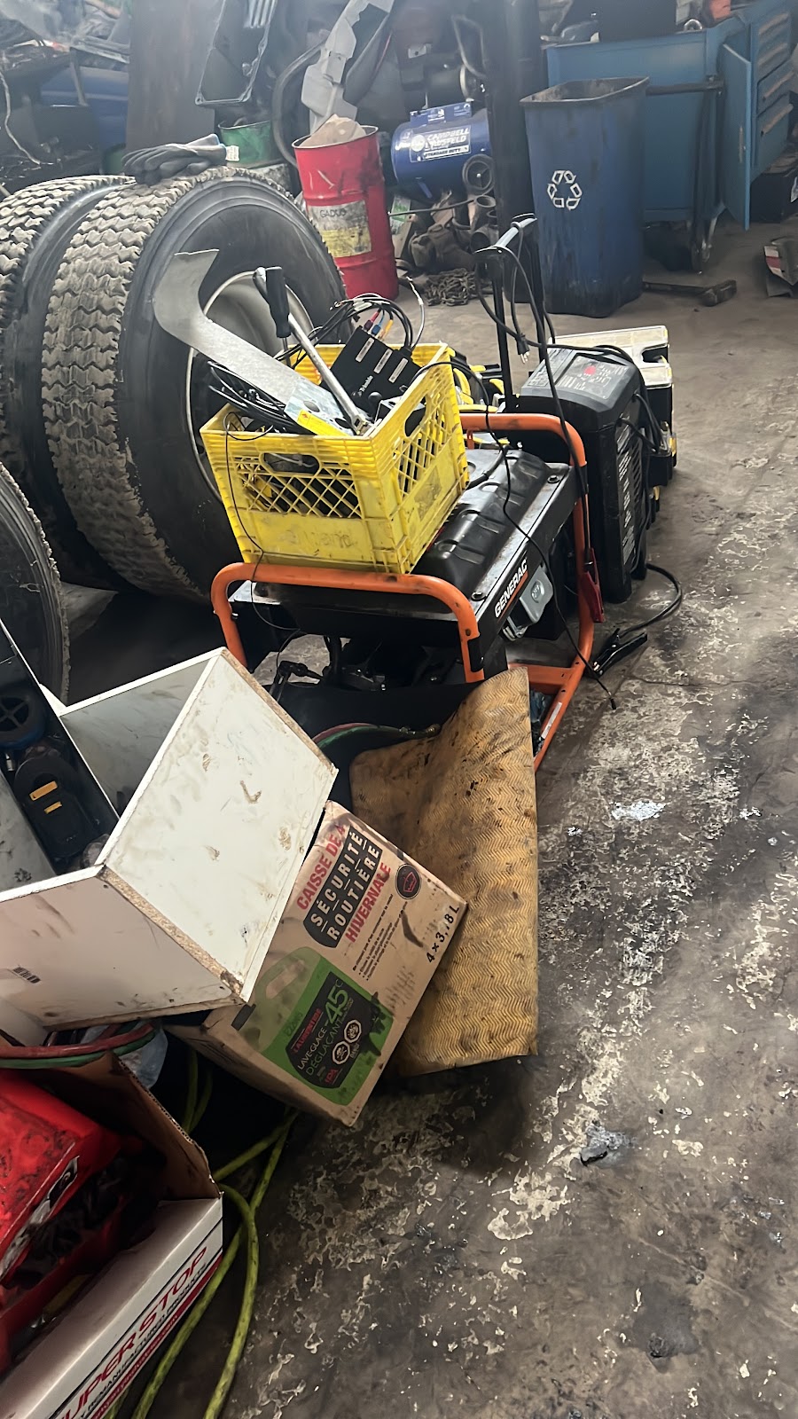 Lucky Truck Mechanic | 55 Martindale Ct NE, Calgary, AB T3J 2V8, Canada | Phone: (587) 575-5855
