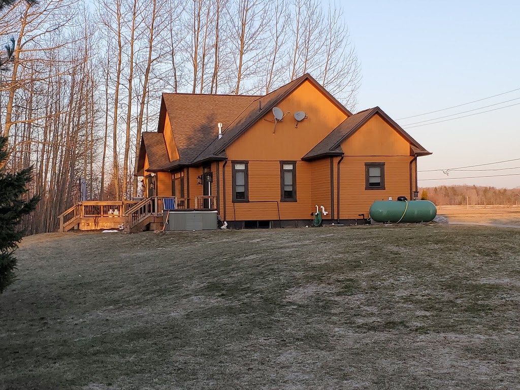 D.C United Roofing | 28 Currie St Unit #13, Barrie, ON L4M 5N4, Canada | Phone: (705) 733-6072