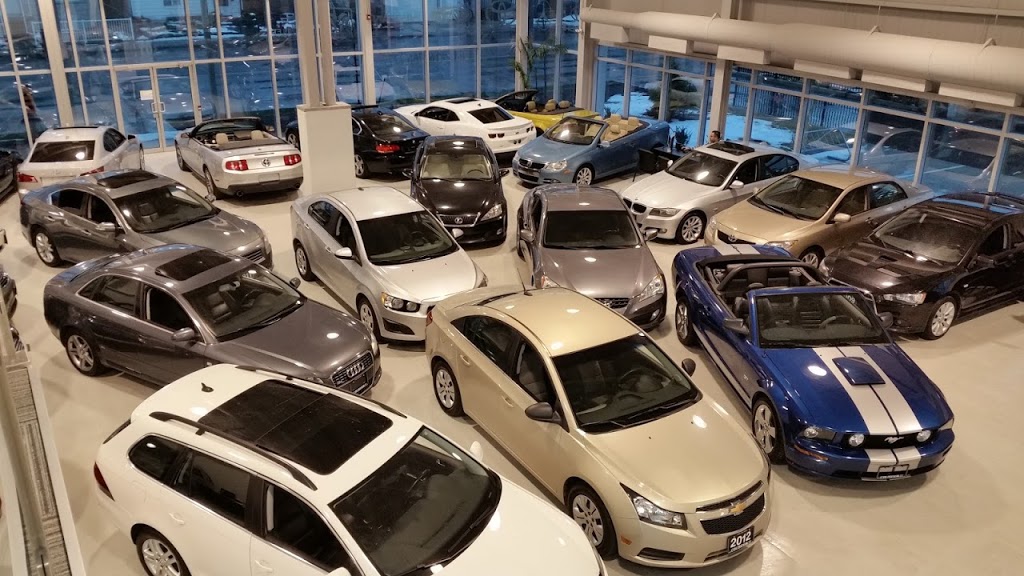 Coliseum Auto Sales on Weston | 301 Weston Rd, Toronto, ON M6N 3P1, Canada | Phone: (416) 766-2277