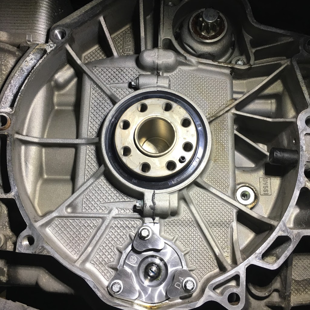 RJ Motors Inc | 34 Edgewater St, Kanata, ON K2L 1V8, Canada | Phone: (613) 831-2273