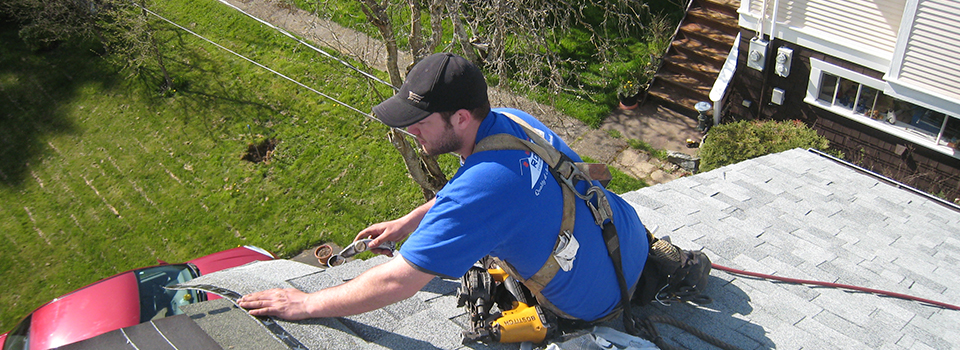 Shoreline Roofing & Exteriors | 565 Leaside Ave, Victoria, BC V8Z 2K9, Canada | Phone: (250) 413-7967