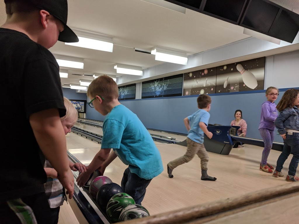 Rec Centre and Curling Arena | 211 Main St, Wakaw, SK S0K 4P0, Canada | Phone: (306) 233-4223