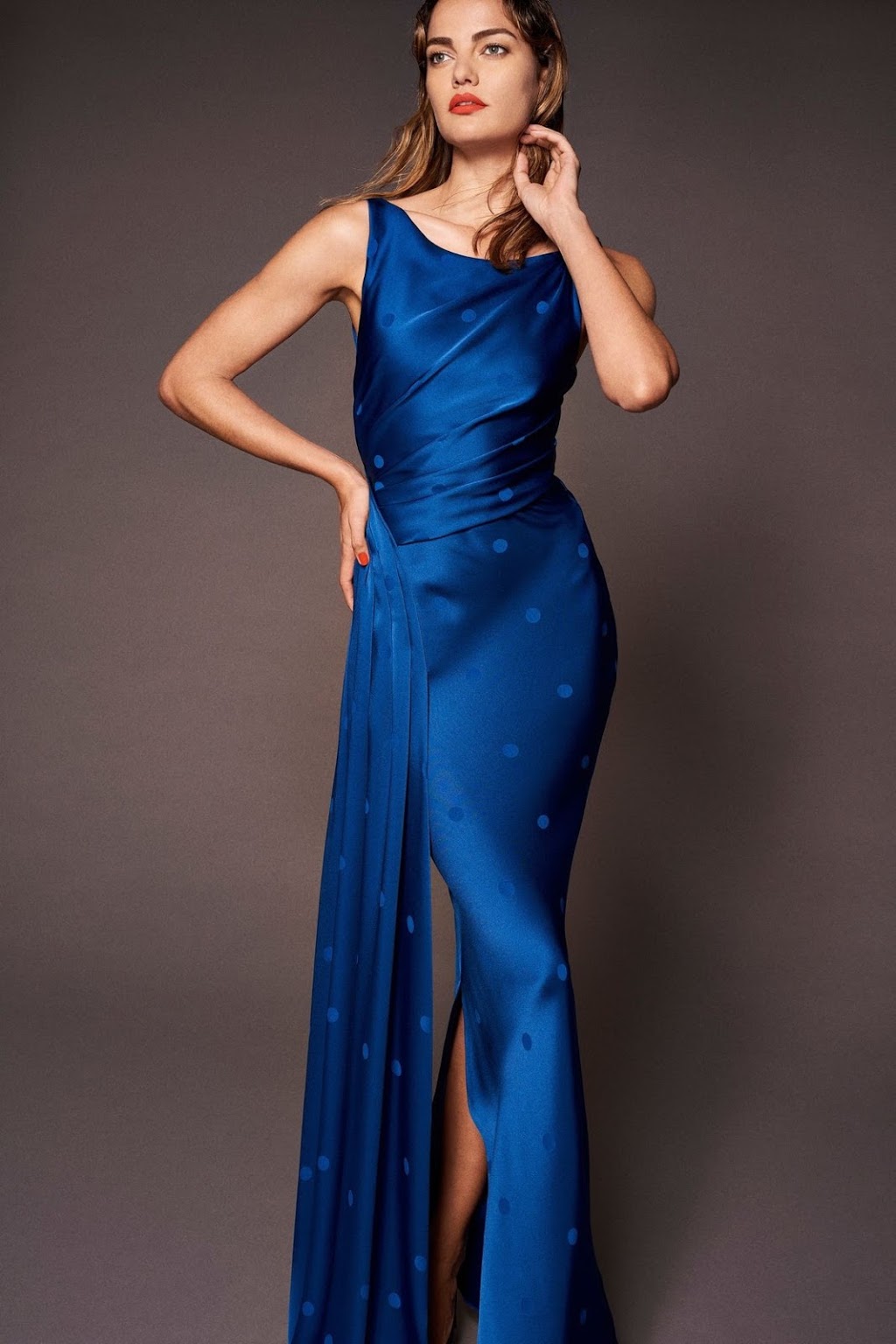 Olgas Fabric Lane Ltd | 4243 Bow Trail SW, Calgary, AB T3C 2G1, Canada | Phone: (403) 242-2545