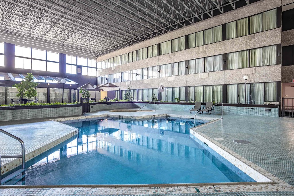 Sandman Hotel Penticton | 939 Burnaby Ave, Penticton, BC V2A 1G7, Canada | Phone: (250) 493-7151