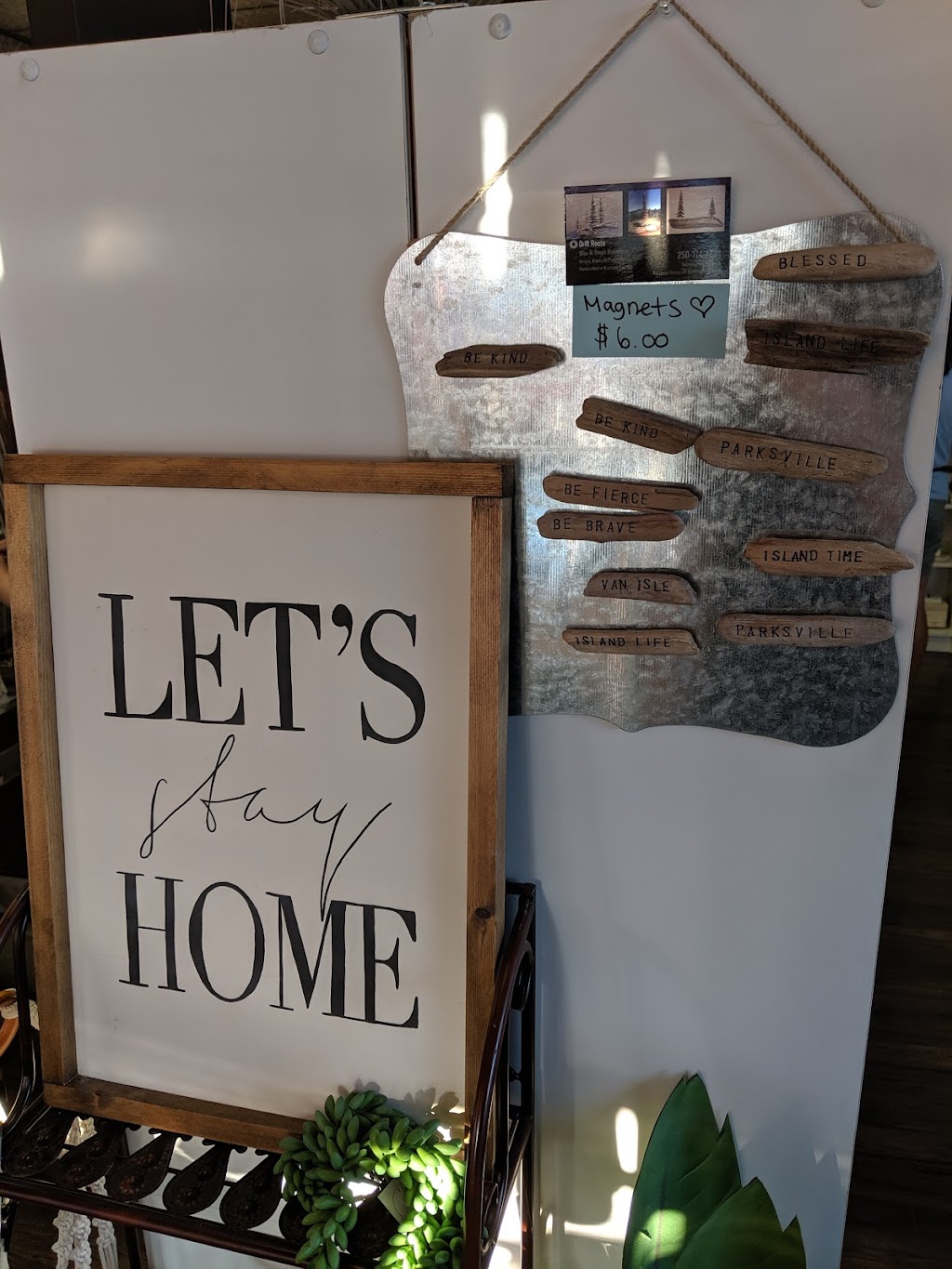 Soak Lifestyle Boutique | 180 Craig St #4, Parksville, BC V9P 2G3, Canada | Phone: (250) 586-3403