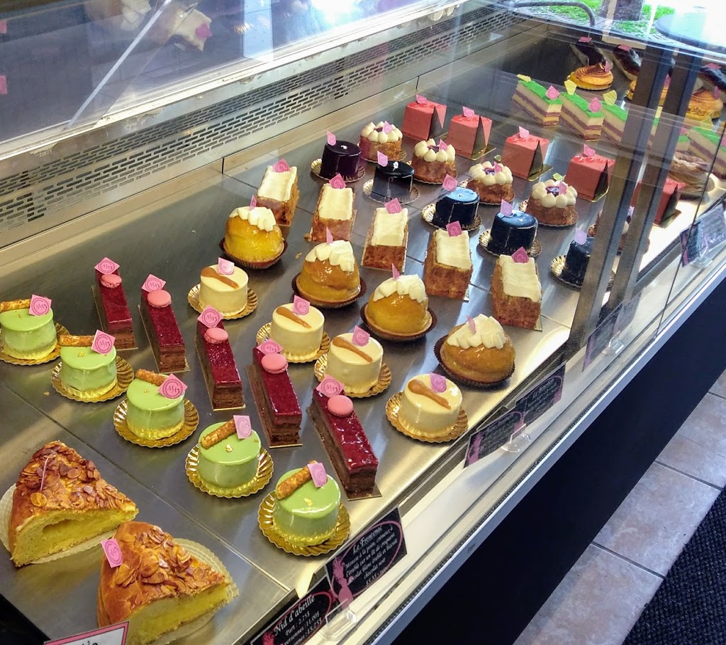 Les gourmandises de Marie-Antoinette | 4317 Rue Ontario E, Montréal, QC H1V 1K5, Canada | Phone: (514) 257-0333