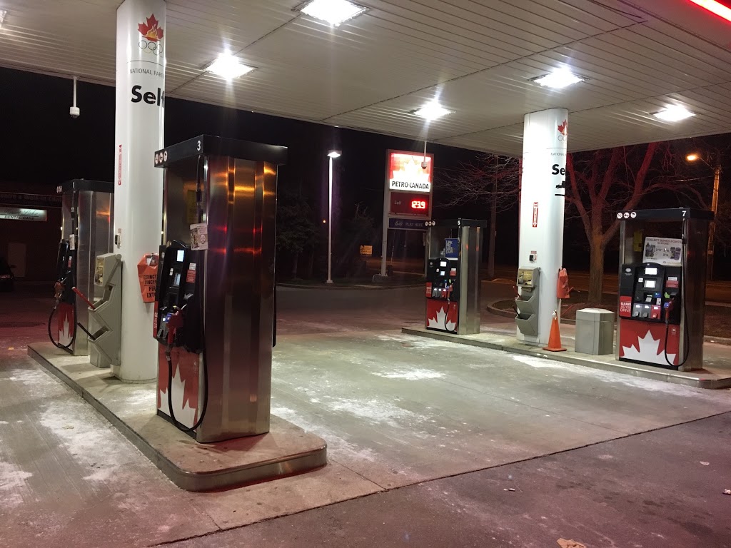 Petro-Canada | 200 Sandalwood Pkwy E, Brampton, ON L6Z 1Y5, Canada | Phone: (905) 846-8213
