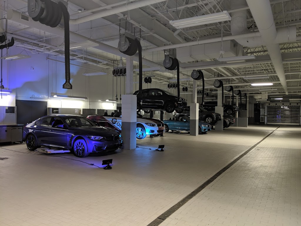 Ottos BMW | 660 Hunt Club Rd, Ottawa, ON K1V 1C1, Canada | Phone: (613) 725-3048