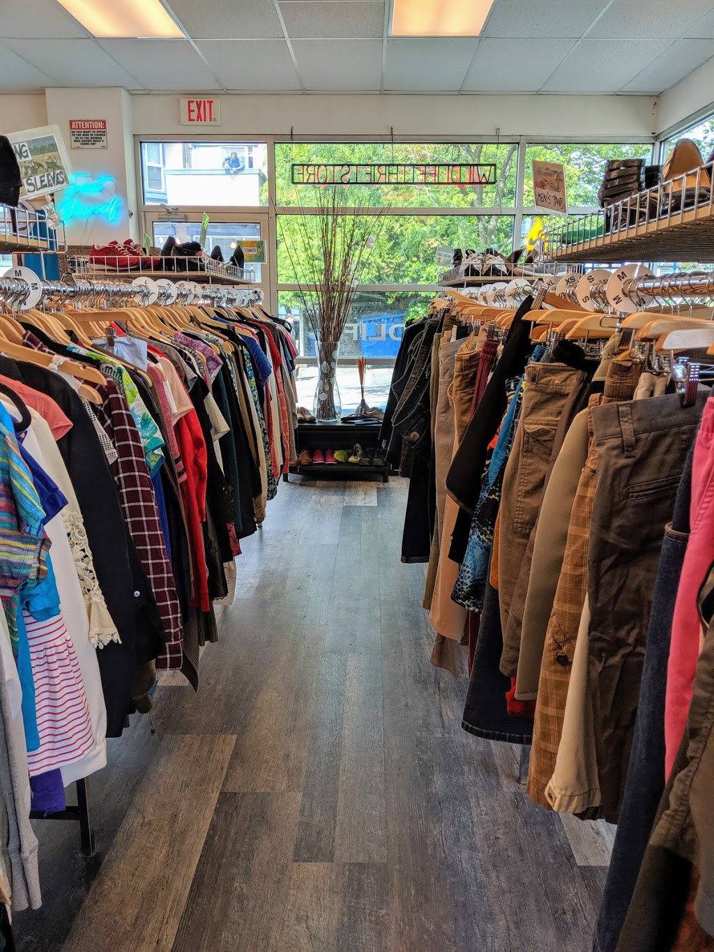 Wildlife Thrift Store | 1510 W 70th Ave, Vancouver, BC V6P 5A2, Canada | Phone: (604) 267-1102