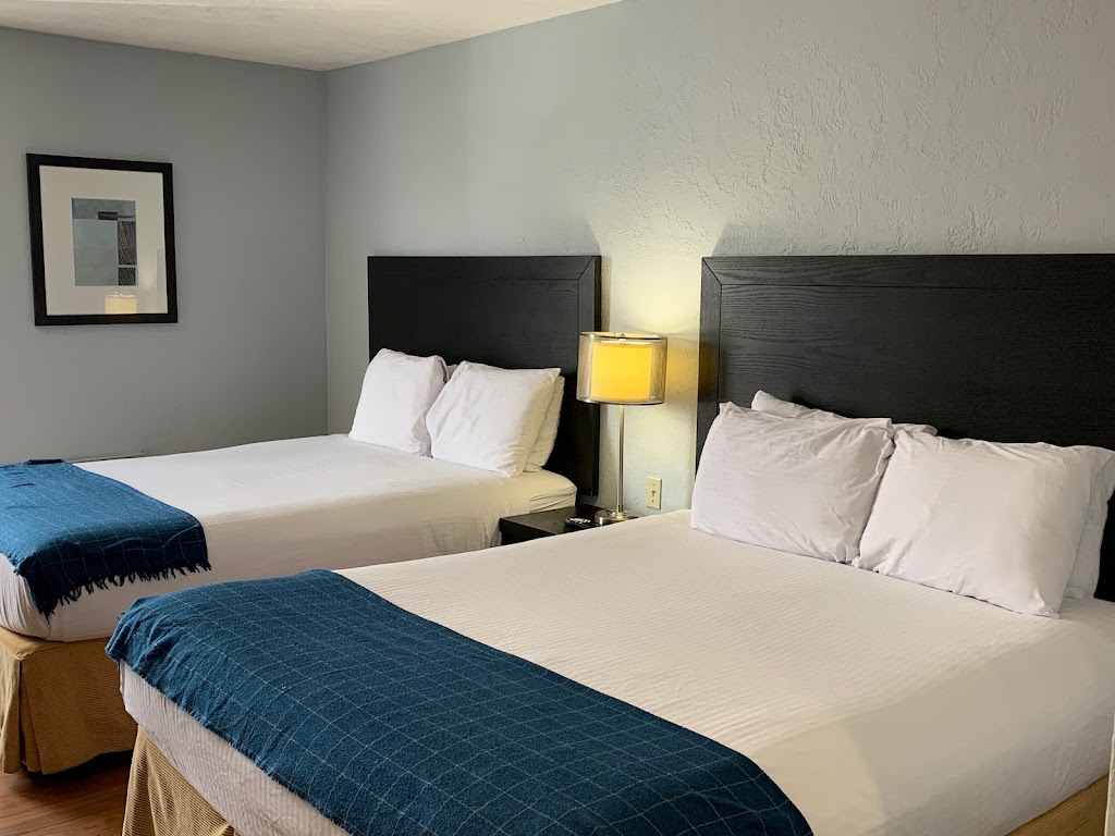 Shores Inn & Hotel | 634 Main St, Shediac, NB E4P 2H3, Canada | Phone: (506) 532-5563