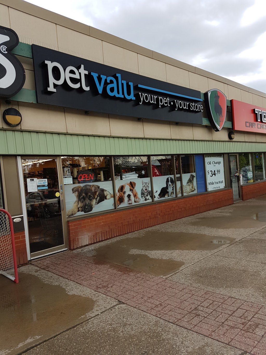 Pet Valu | 370 Main St N, Brampton, ON L6V 4A4, Canada | Phone: (905) 451-6513