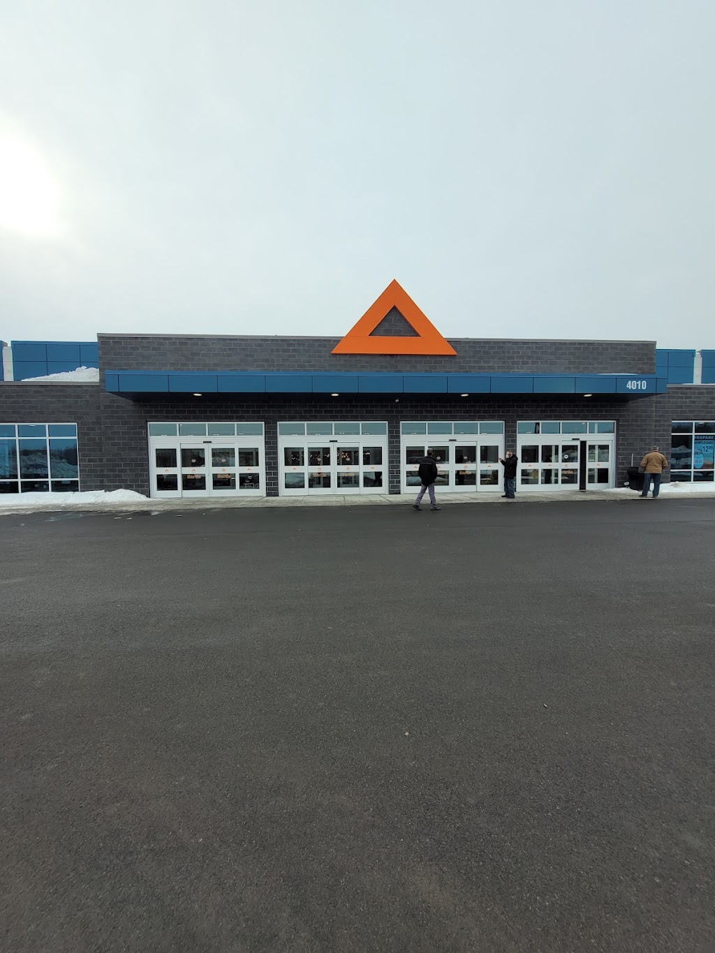 Canac Contrecoeur | 4010 R. des Patriotes, Contrecoeur, QC J0L 1C0, Canada | Phone: (450) 587-2380