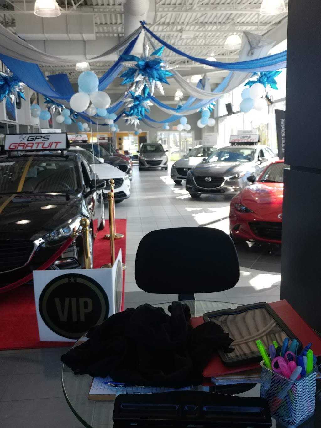 Léveillé Mazda Laval | 1625 Boul Saint-Martin Est, Laval, QC H7G 4R4, Canada | Phone: (450) 669-7075