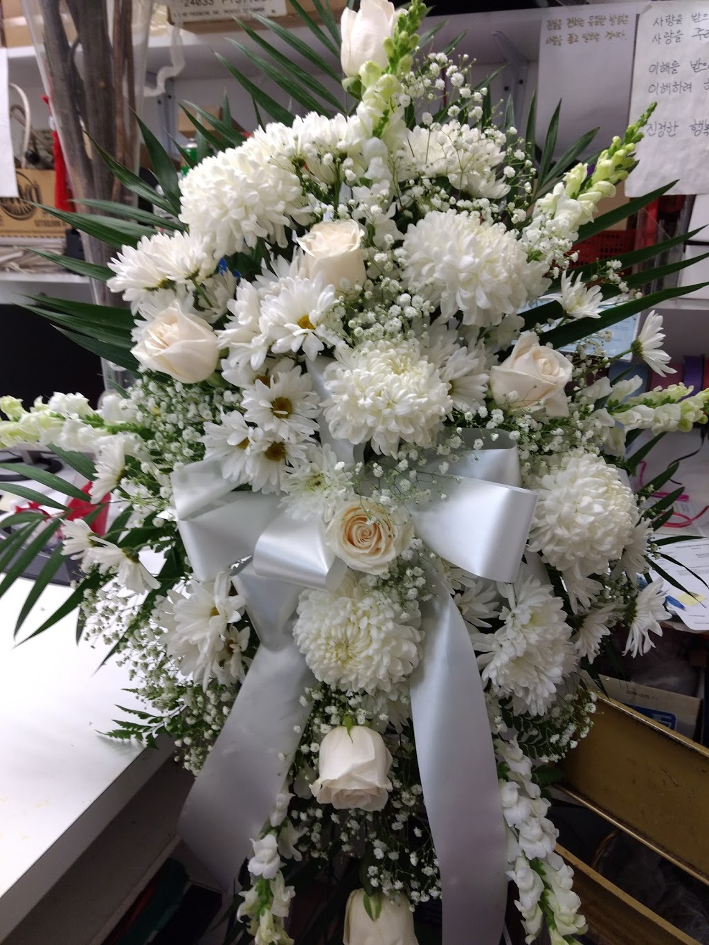 Angelique Flowers Toronto Ltd | 3850 Sheppard Ave E, Scarborough, ON M1T 3L4, Canada | Phone: (416) 291-2311