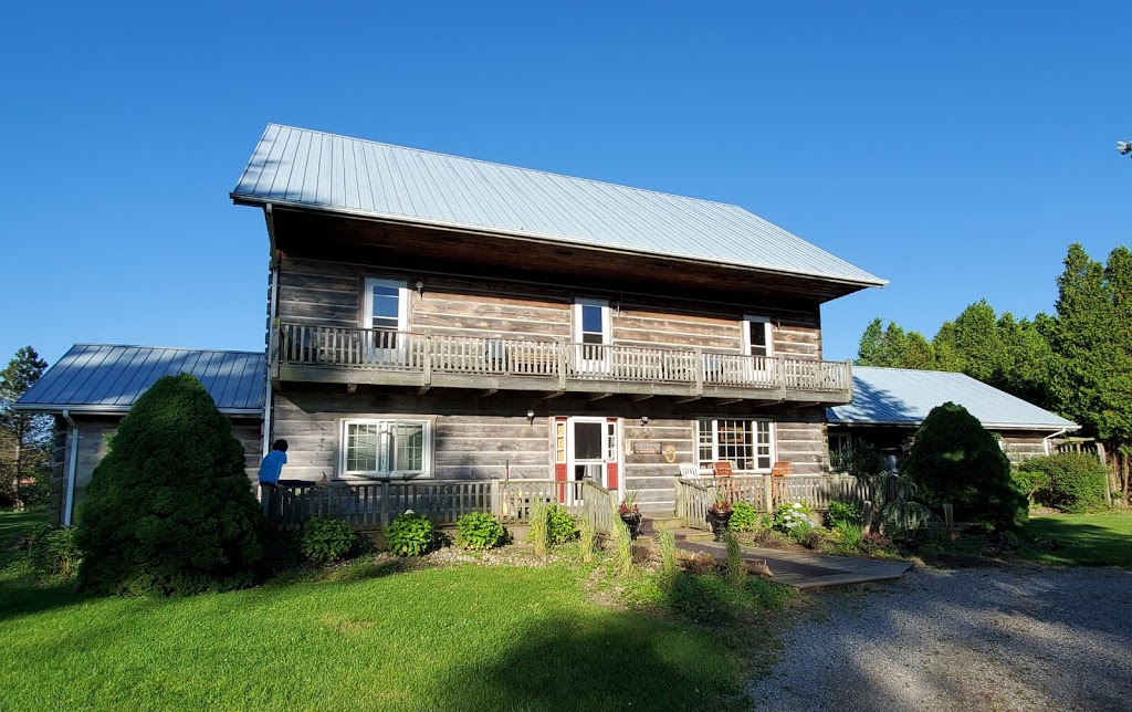 Bye the Bay Bed and Breakfast | 18288 Kent Bridge Rd, Morpeth, ON N0P 1X0, Canada | Phone: (905) 805-5652