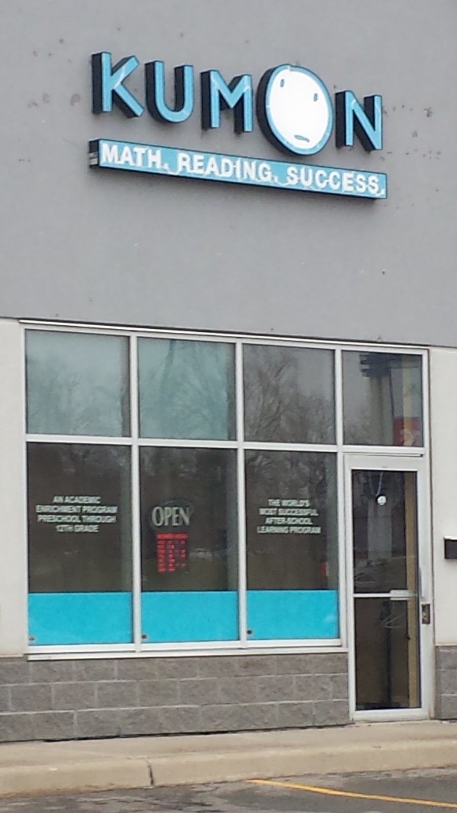 Kumon Math & Reading Centre | 256 Mud St W #4, Stoney Creek, ON L8J 3Z6, Canada | Phone: (905) 648-9266