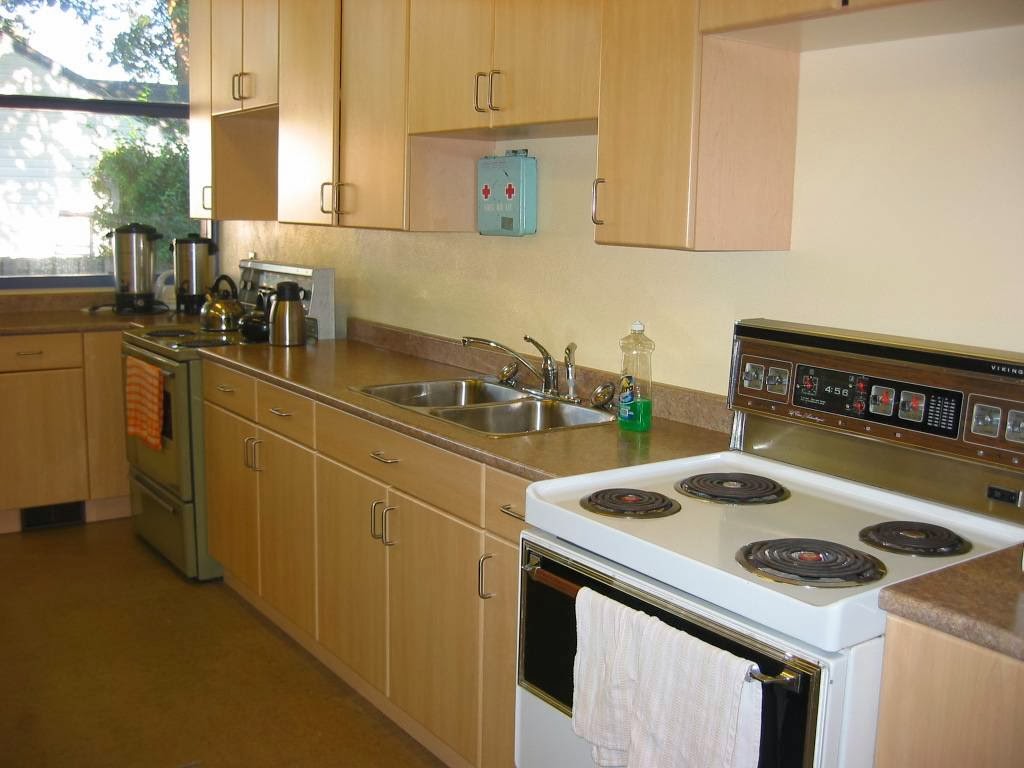 Meadow Montessori School | 11391 Dartford St, Maple Ridge, BC V2X 1V6, Canada | Phone: (604) 465-3492