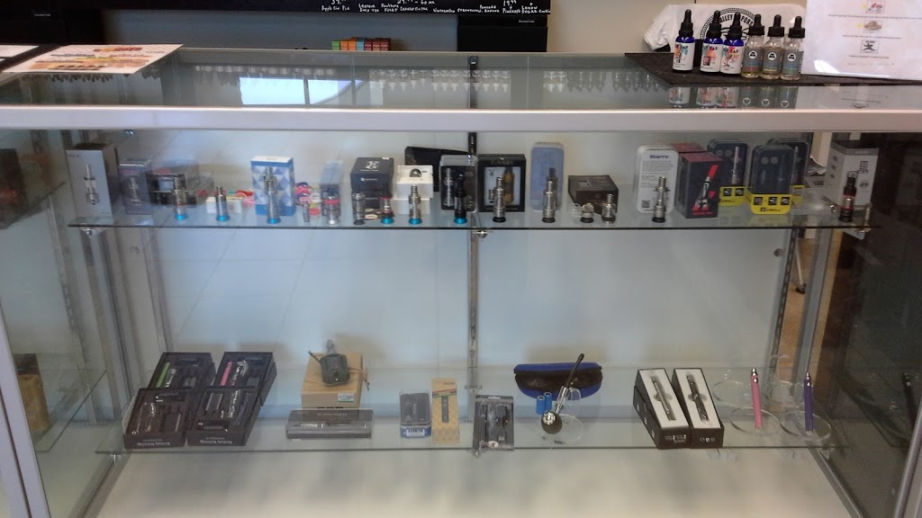 Valley Vapors Penticton | 3450 Skaha Lake Rd #105, Penticton, BC V2A 6G4, Canada | Phone: (236) 422-4894