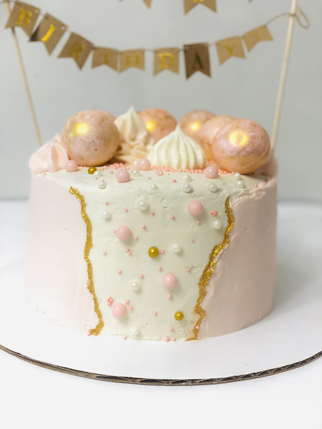 bakernextdoor.susan | 554 Delphine Dr, Burlington, ON L7L 6X2, Canada | Phone: (647) 551-1677