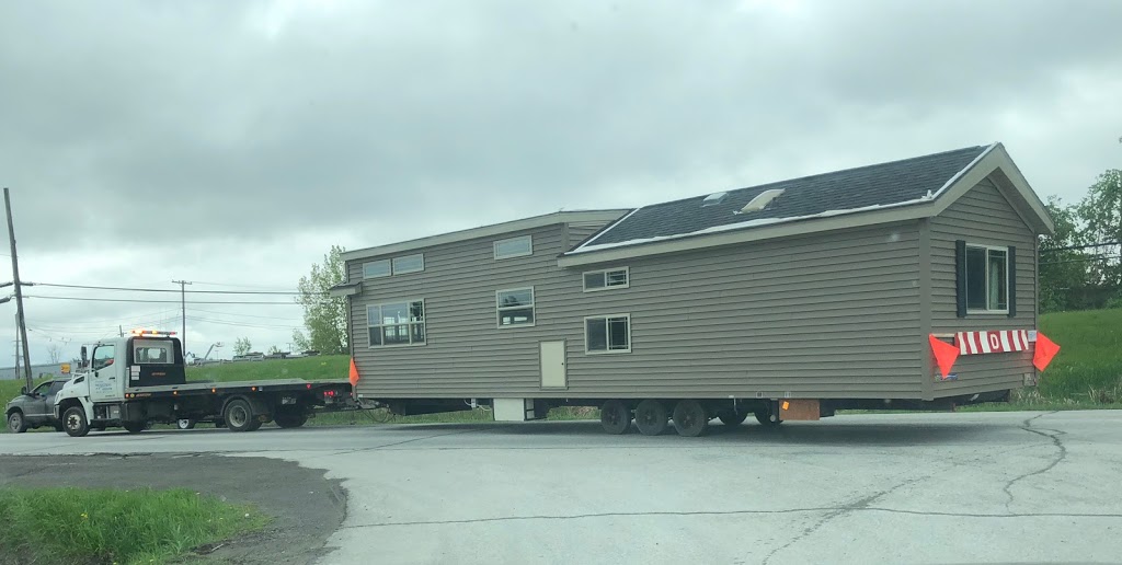 Ottawa Regional Towing | 101 Dibblee Rd, Nepean, ON K2R 1J2, Canada | Phone: (613) 301-1111