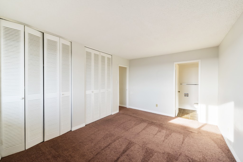 Lord Byron Tower I | 1 Royal Rd NW, Edmonton, AB T6J 2E8, Canada | Phone: (780) 414-6217