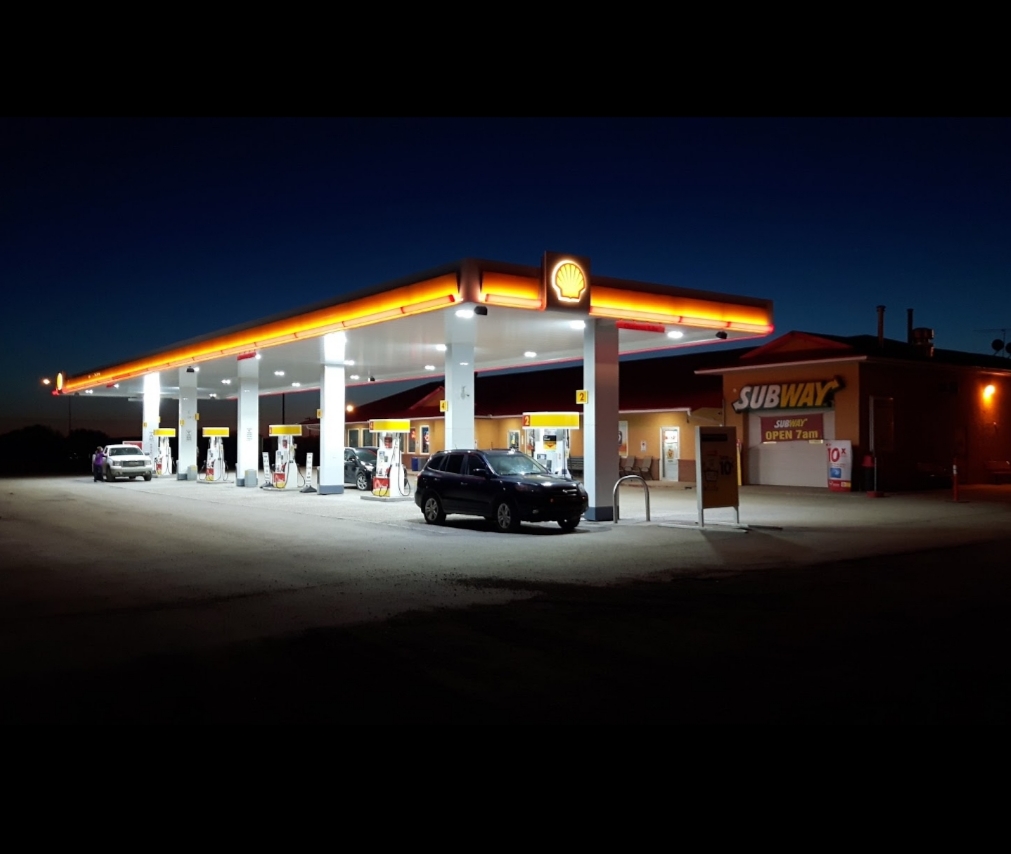 Country Crossroads Shell, Restaurant - Bakery - Chesters Chicken - Subway & Liquor Outlet | Junction Hwys 2 &, SK-41, Wakaw, SK S0K 4P0, Canada | Phone: (306) 233-5551