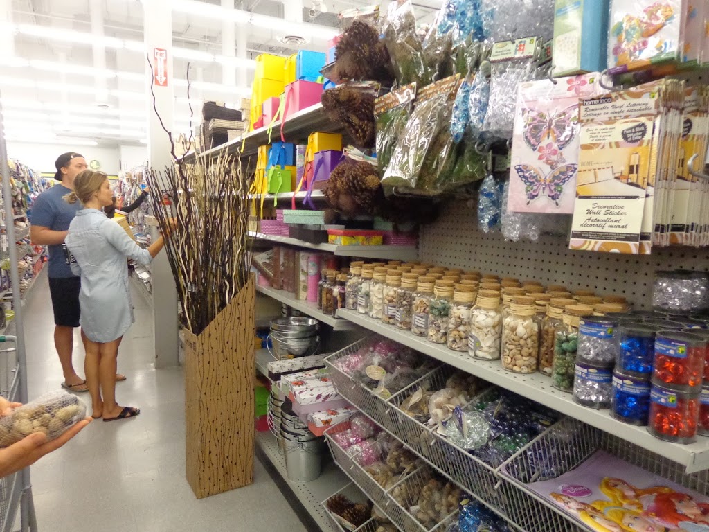 Dollarama | Garibaldi Village Shopping Centre, 40198 Glenalder Pl, Squamish, BC V8B 0G2, Canada | Phone: (604) 898-1935