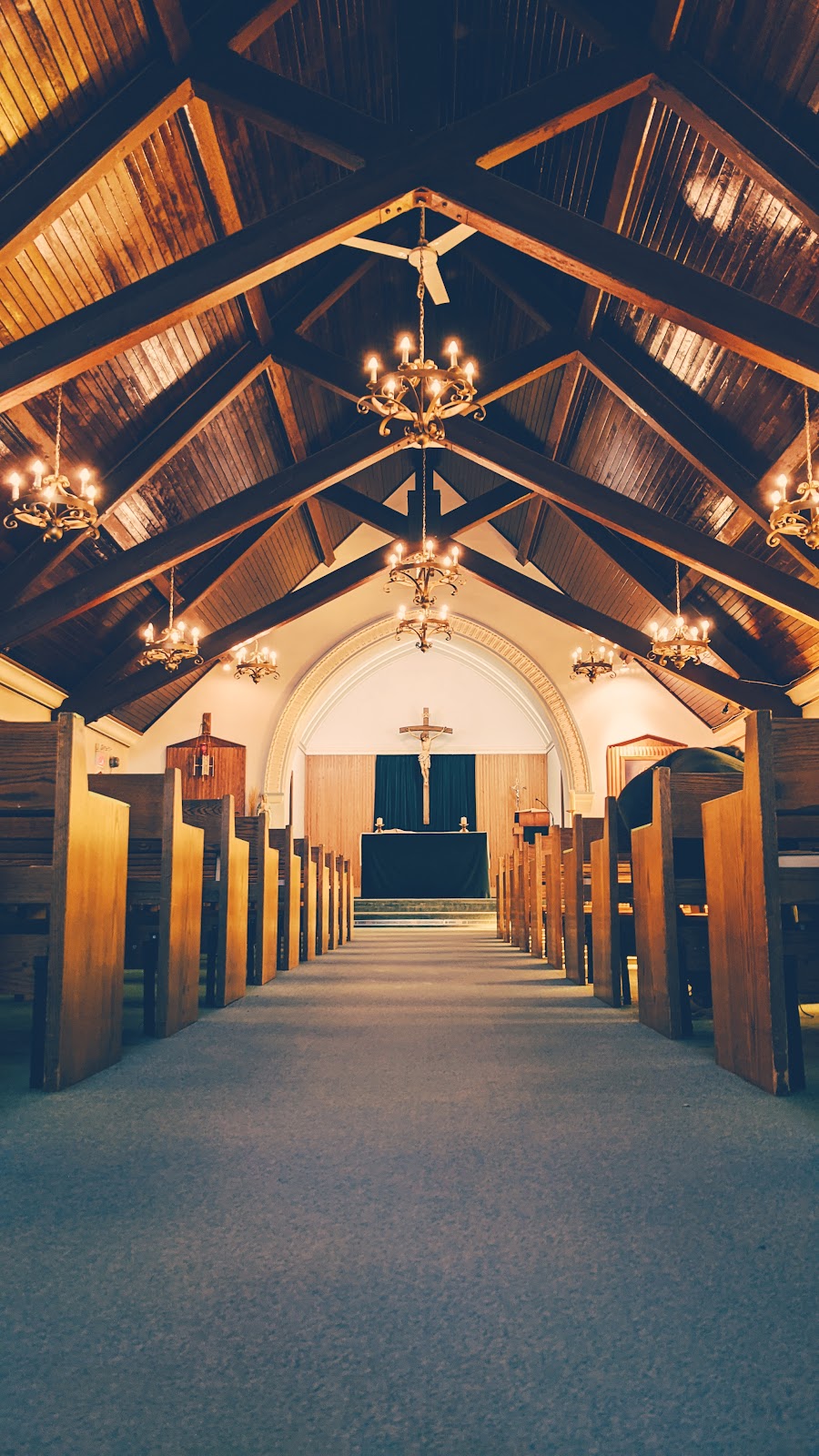 St. Ann Church | church | 271 Hampton St, Winnipeg, MB R3J 1P5, Canada | 2048881935 OR +1 204-888-1935