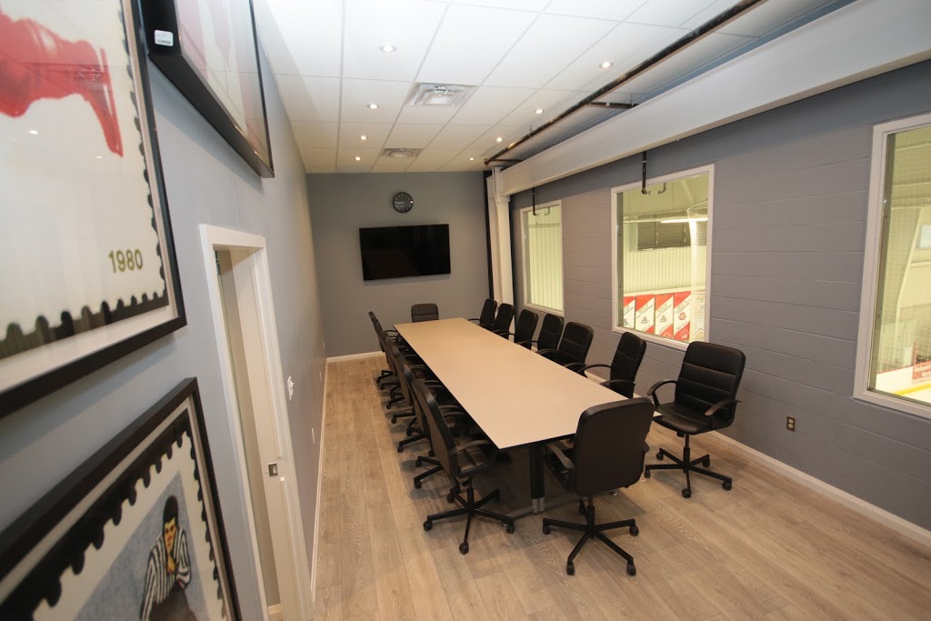 Universal Hockey | 57 Carl Hall Rd, North York, ON M3K 2B6, Canada | Phone: (416) 878-1817