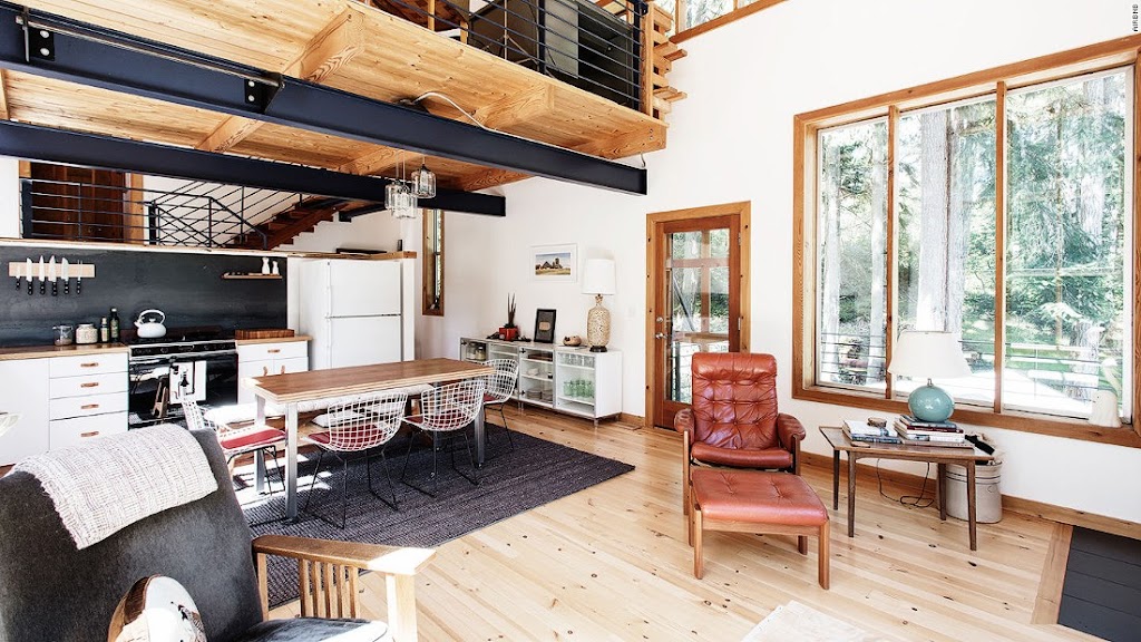 Cohosted | 286 Burr Rd, Ameliasburgh, ON K0K 1A0, Canada | Phone: (647) 202-7203