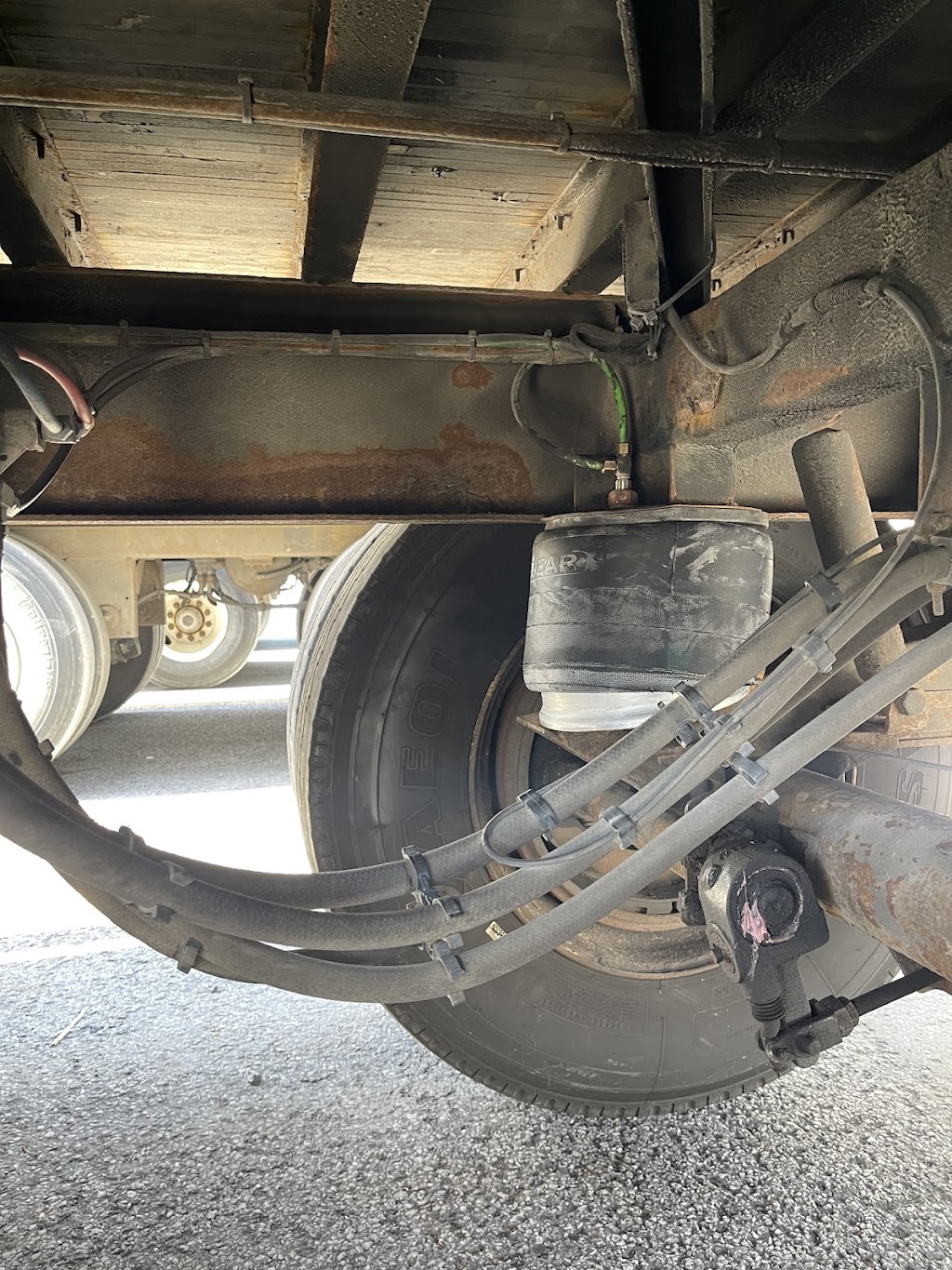 Urgent truck repair | Chem. Boisé, Vaudreuil-Dorion, QC J7V 0K1, Canada | Phone: (514) 953-7770