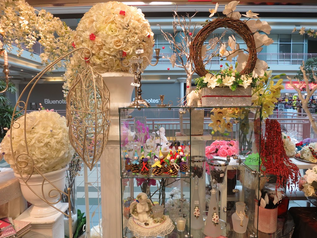 Pacific Florist | 700 Lawrence Ave W #219, North York, ON M6A 3B4, Canada | Phone: (416) 784-0888