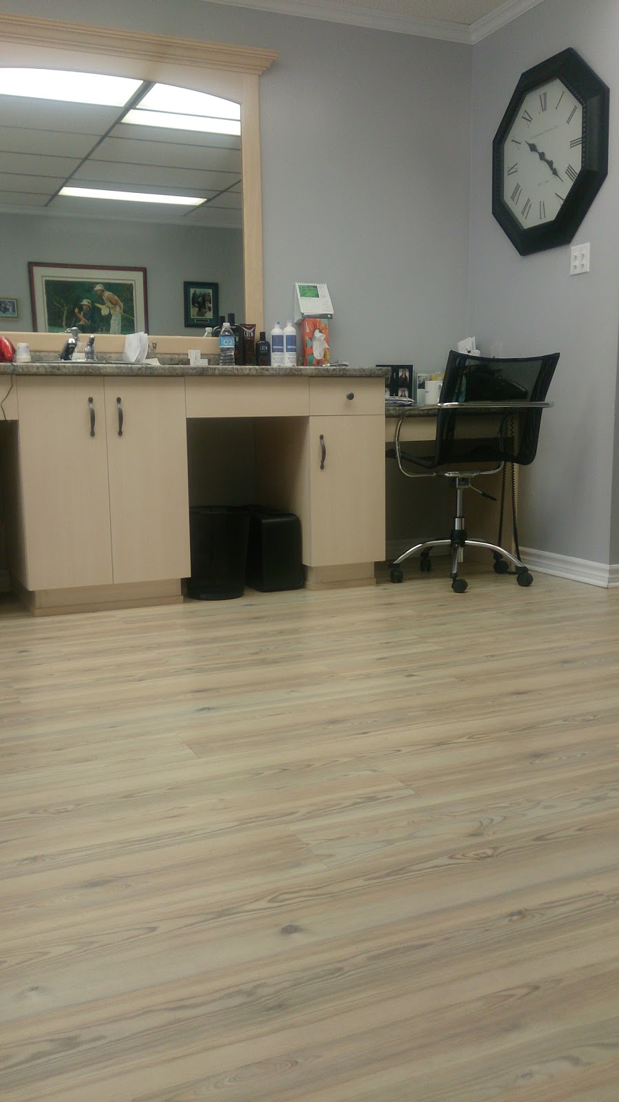 Mike Jones Hair Styling | 1208 Lakeshore Rd, Sarnia, ON N7S 2L2, Canada | Phone: (519) 542-4551