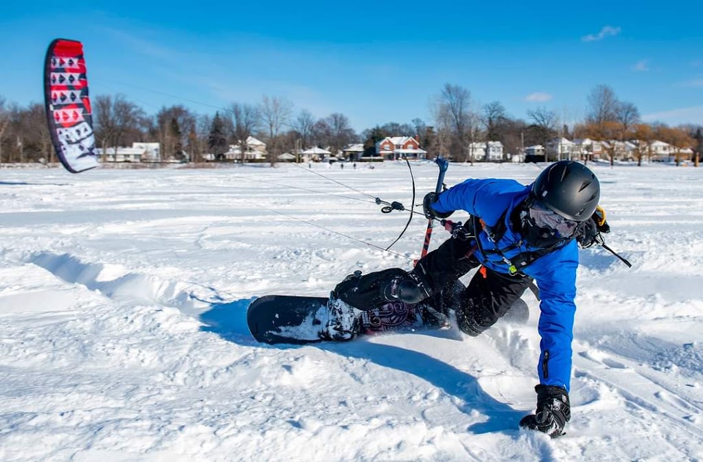 Kiteready School And Shop De Kiteboarding | 7755 55e Ave, Laval, QC H7R 4E3, Canada | Phone: (514) 594-8950