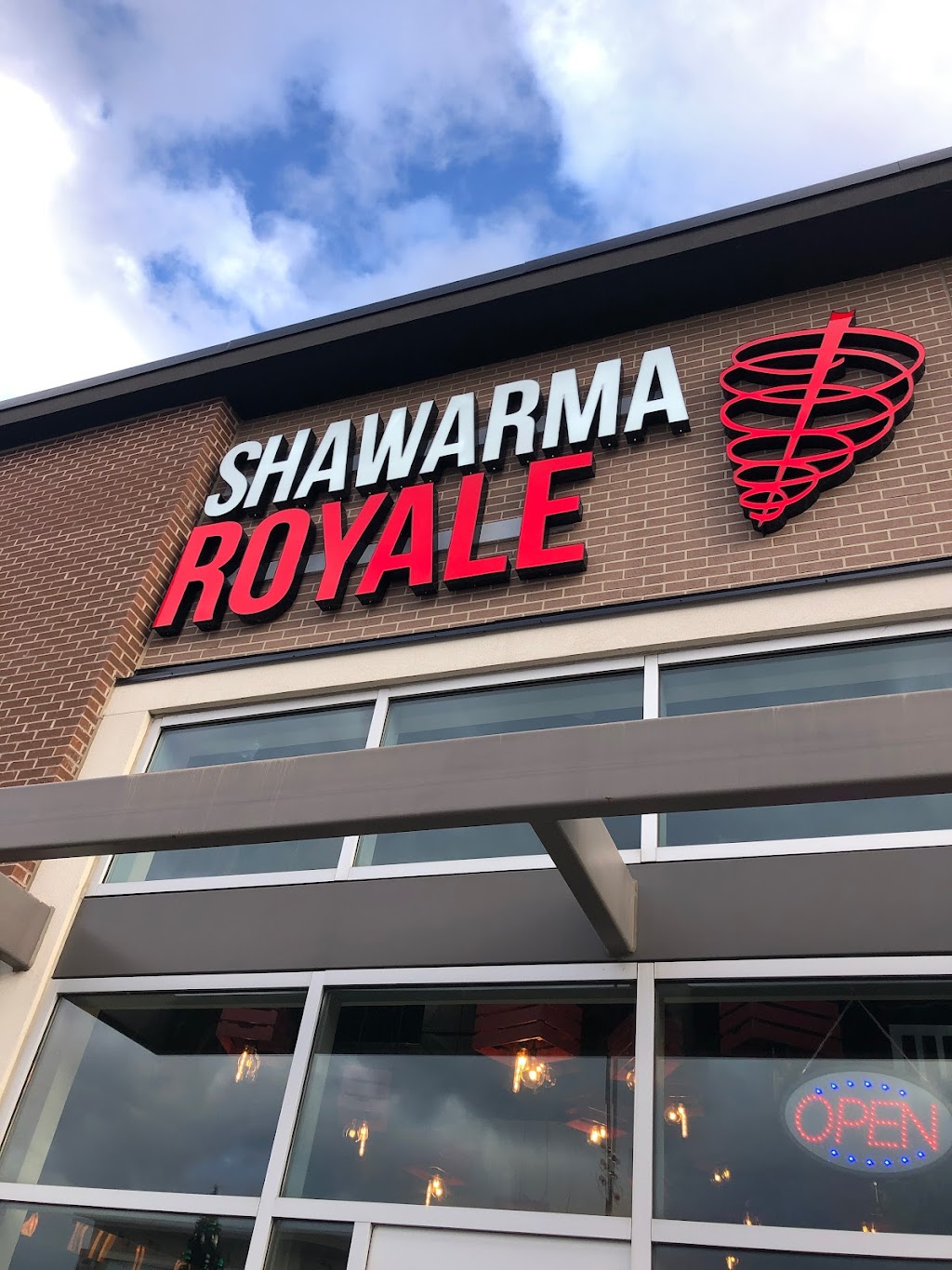 Shawarma Royale | 89 Park Pl Blvd Unit-3, Barrie, ON L4N 6P4, Canada | Phone: (705) 719-0100