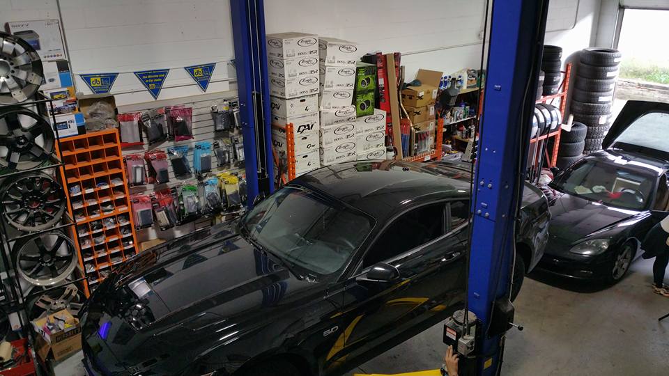 DH PERFORMANCE AND SOUND INC | 5-25 Saunders Rd, Barrie, ON L4N 9A7, Canada | Phone: (705) 881-2388