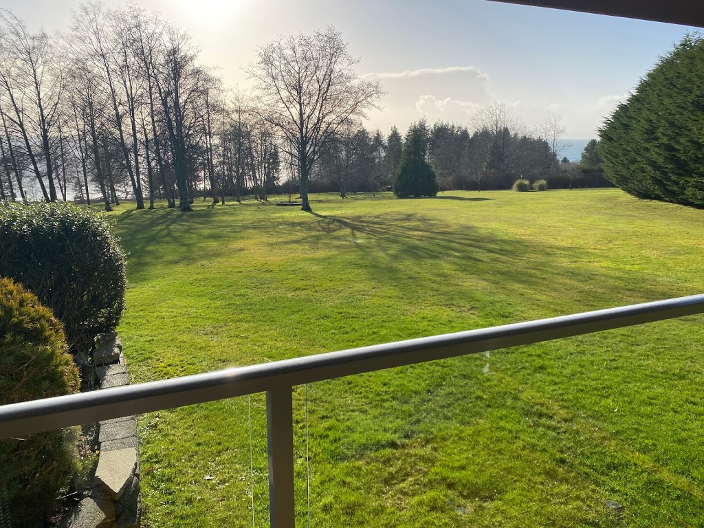 Sweet Serenity Retreat | 4690 Otter Point Pl, Sooke, BC V9Z 0K6, Canada | Phone: (250) 642-7803