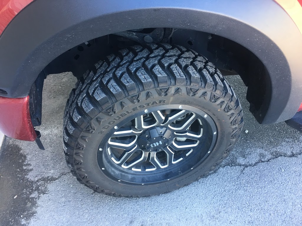 DoubleStar Tire | 2395 Cawthra Rd, Mississauga, ON L5A 2W8, Canada | Phone: (905) 276-4395