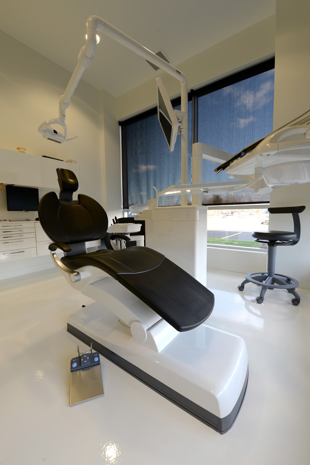 Amélie Lessard Dental Clinic | 989 Route des Rivières #100, Saint-Nicolas, QC G7A 0P6, Canada | Phone: (418) 831-7878