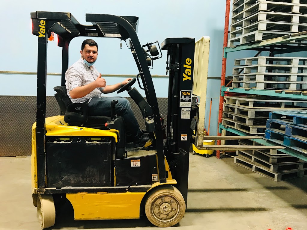 City Truck & Forklift Driving School | 7003 Steeles Ave W #9, Etobicoke, ON M9W 0A2, Canada | Phone: (416) 749-9449
